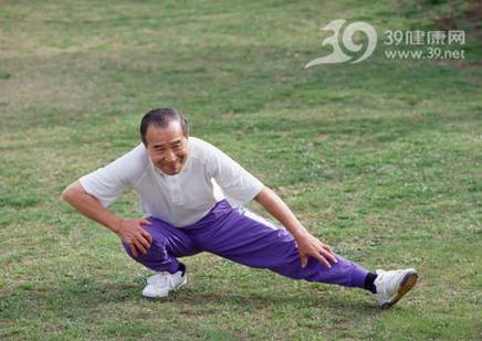 老年人怎样保护膝关节