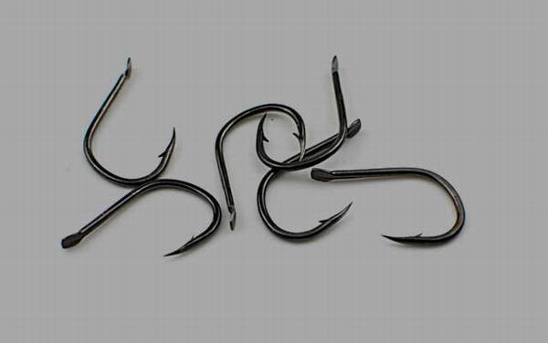 伊势尼8号钩适合钓多大的鱼?