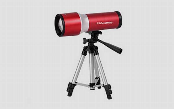 夜钓灯充电器是否通用?