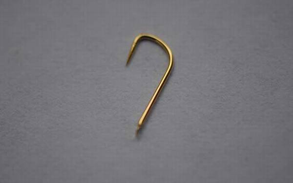 4号金袖野钓合适吗?几乎能通杀鲫鱼,但遇到鲤鱼容易变形!