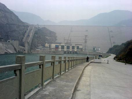 都江堰紫坪铺水坝的Google Earth卫星地图地标