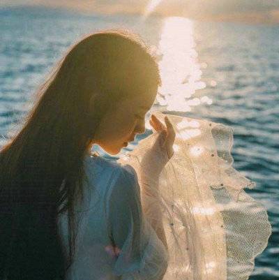 写在三八节的诗句