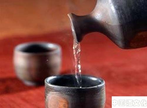 白酒知识之说说白酒的营养知识_品酒养生