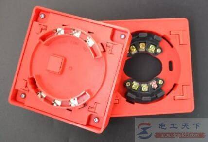 依爱消火栓按钮怎么接线?